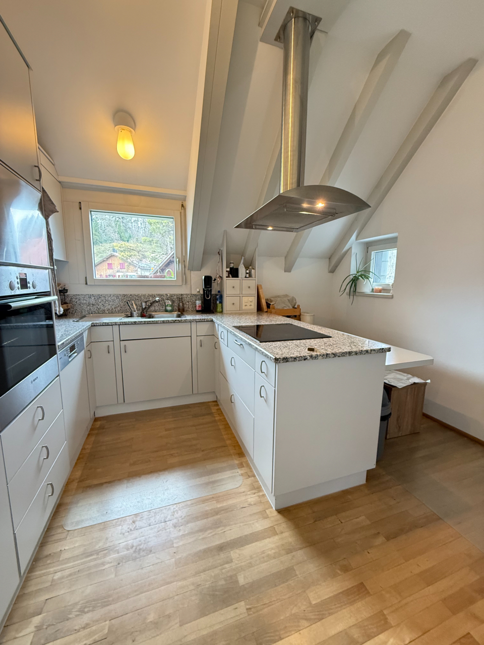 4.5 Zimmer-Dachgeschosswohnung, 9487 Gamprin-Bendern