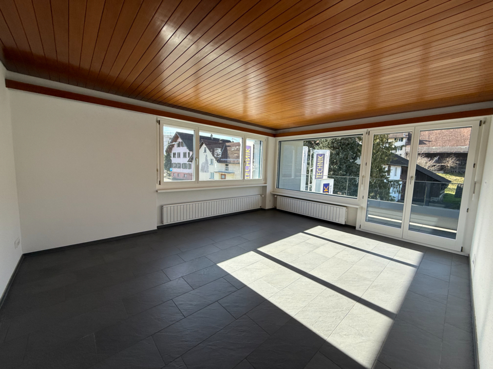 4.5 Zimmer-Wohnung, 9493 Mauren
